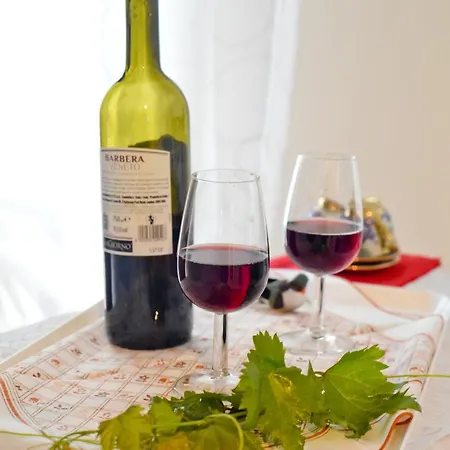 Lägenhet Profumo Di Vigna - Roero Montaldo Roero